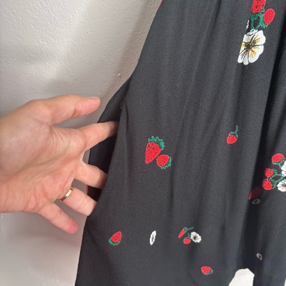 Free People Dream Girl Lace Up Strawberry Mini Dress Size 8 EUC - Picture 5 of 12